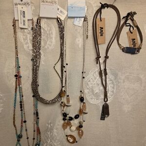 Sample Set 4 Necklaces, 1 Bracelet